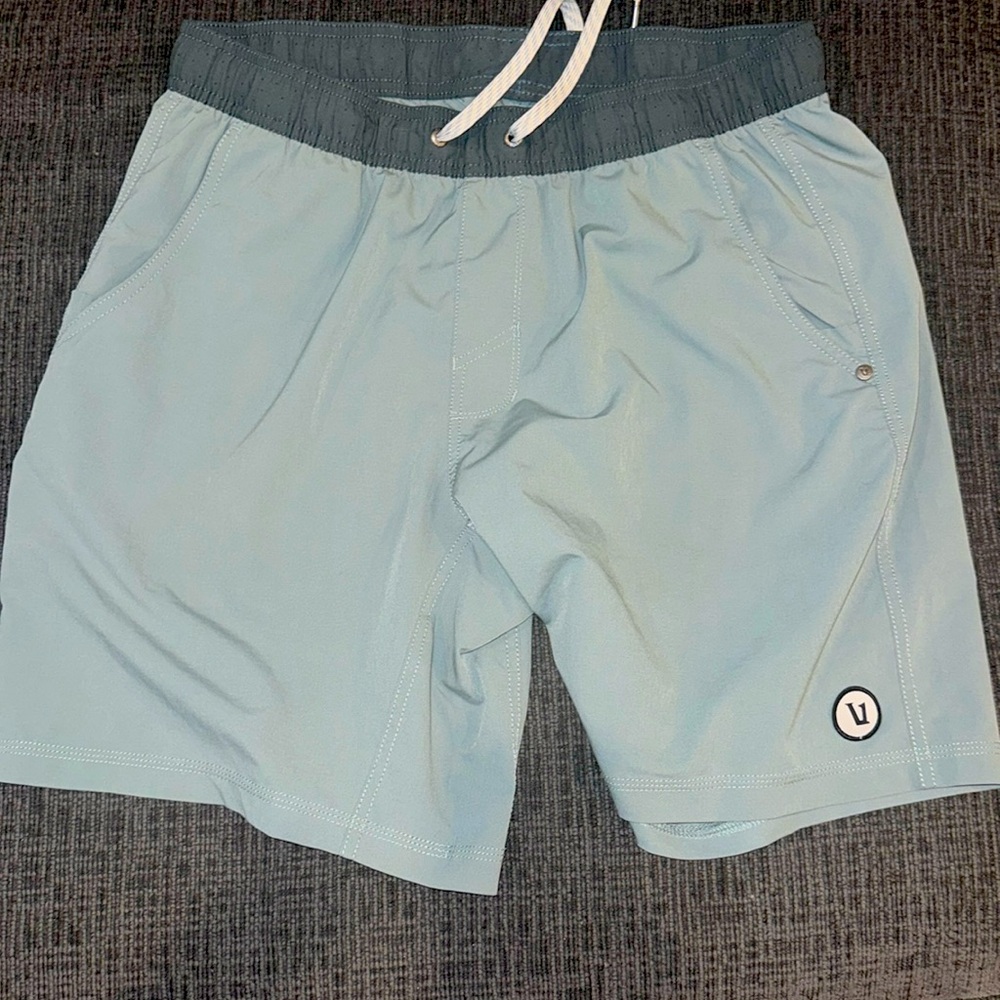 Vuori core short